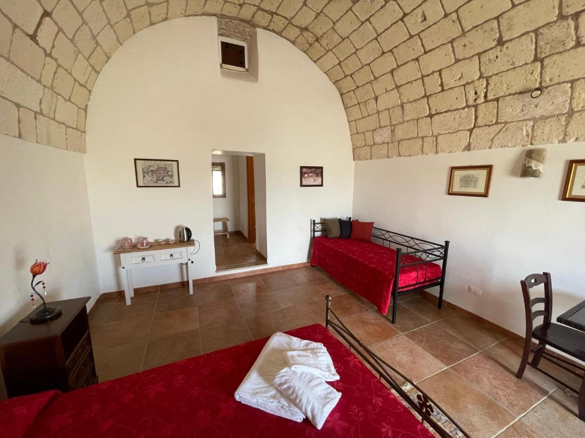 Agriturismo Masseria Saittole Карпіньяно-Салентино Екстер'єр фото
